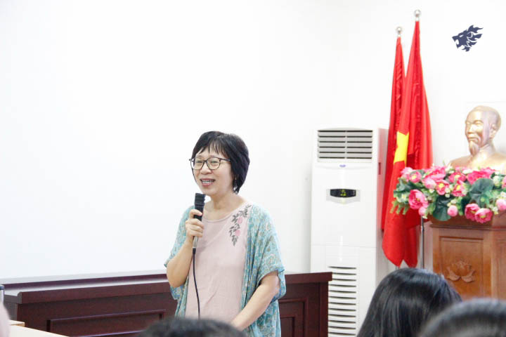 Cô Nguyễn Thu Lệ Hằng chia sẻ về những cơ hội, thách thức với sinh viên Tuyển thẳng Vượt cấp